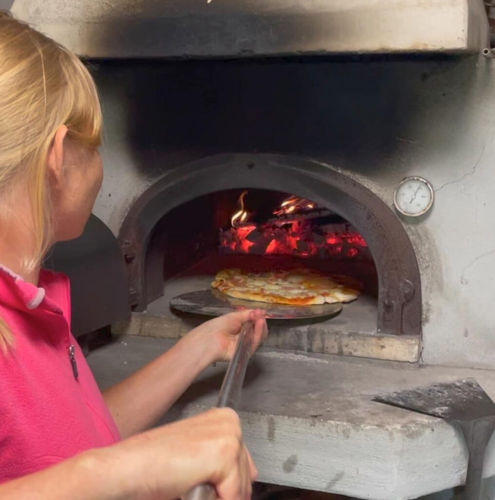 Cuisiner au four à bois