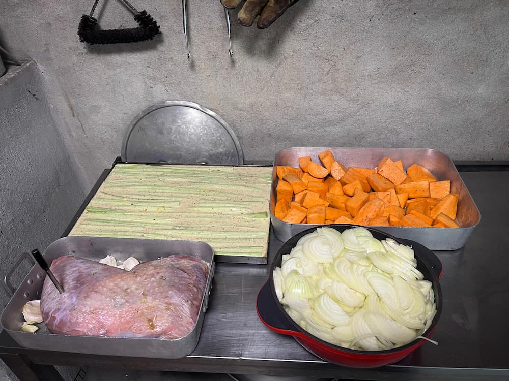 Fournée dinde rôtie, patate douce et tarte rhubarbe